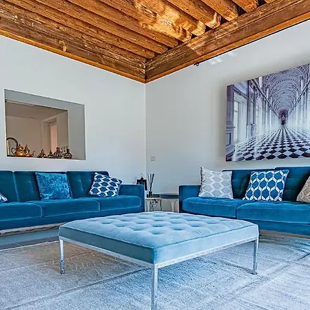 Apartment With A Private Terrace On The Water ! * Venice