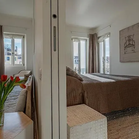 Apartment Apartment With A Private Terrace On The Water ! *