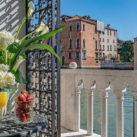Apartment Apartment With A Private Terrace On The Water ! *